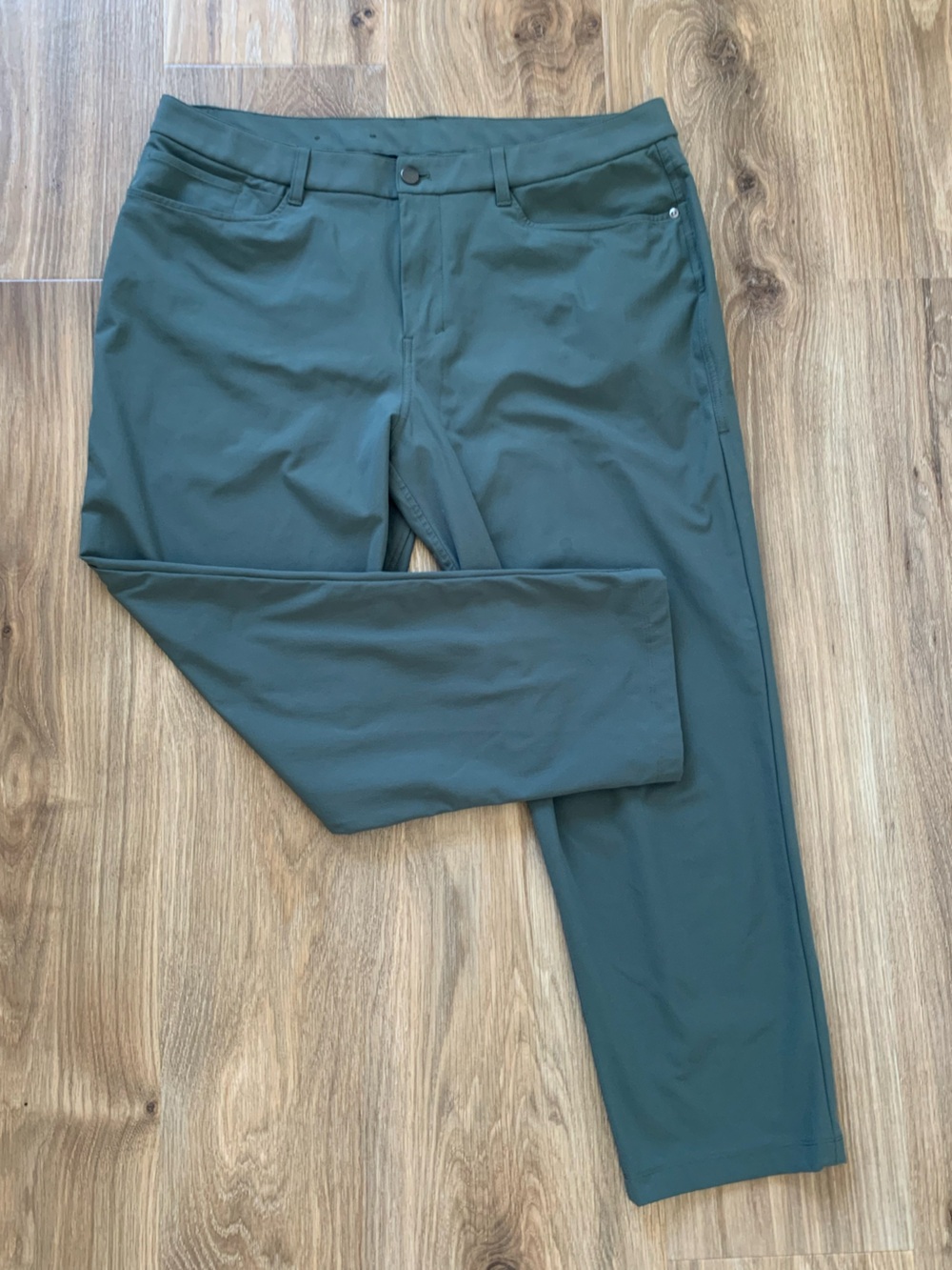 Lululemon ABC Classic Fit 5 Pocket Pant Mens 38x27 Warpstreme LM5AQHS Green
